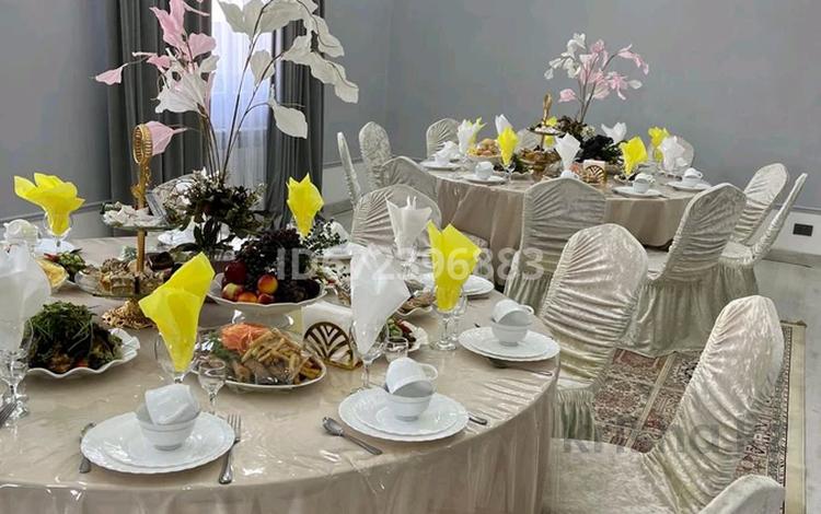 Дом · 5 комнат · 180 м², мкр Береке, улица Ойсаз 2А за 45 000 ₸ в Атырау — фото 18