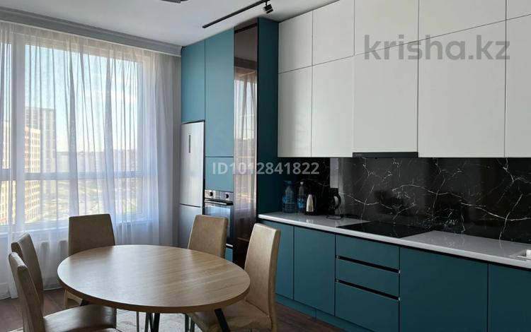 2-комнатная квартира · 67 м² · 9/18 этаж, Санжара Асфендиярова 6 за 300 000 ₸ в Астане, Нура р-н — фото 2
