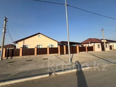 Часть дома · 4 комнаты · 102 м² · 10 сот., мкр Кокарна, 2 7 за 45 млн ₸ в Атырау