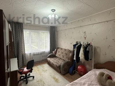 2-бөлмелі пәтер · 49 м² · 2/5 қабат, Сатпаева 13/1, бағасы: 20 млн ₸ в Усть-Каменогорске