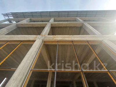 Свободное назначение, офисы, магазины и бутики, склады, азс, автосервисы и автомойки, общепит, салоны красоты, бани, гостиницы и зоны отдыха, фитнес и спорт, медцентры и аптеки, образование, развлечения, конференц-залы, кабинеты и рабочие места, студии · 2300 м² за 8.5 млн 〒 в Алматы, Турксибский р-н