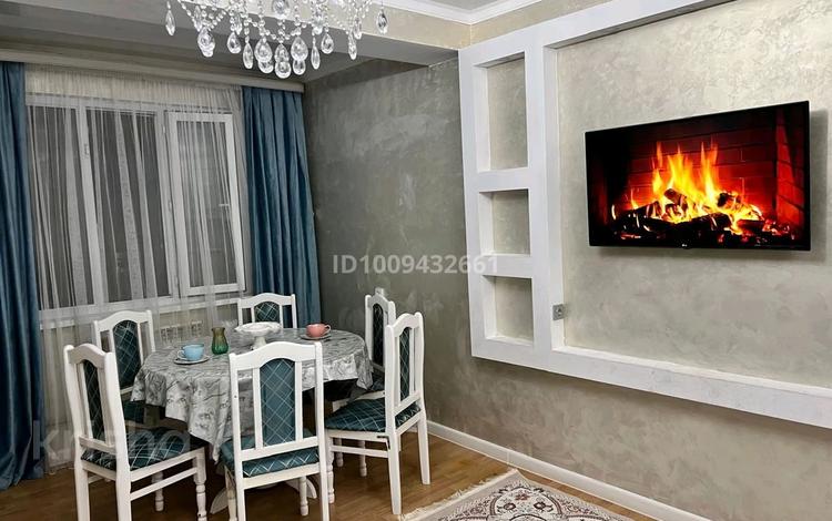 3-комнатная квартира · 80 м² · 5/5 этаж, Зинула Шукирова 98Г — 2 МКР за 200 000 ₸ в  — фото 2