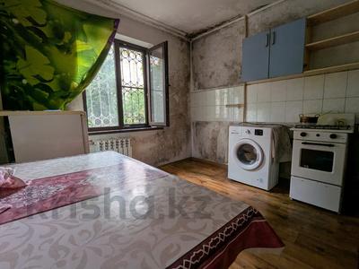 2-бөлмелі пәтер · 52 м² · 1/5 қабат, мкр Аксай-4 40, бағасы: 32.5 млн ₸ в Алматы, Ауэзовский р-н