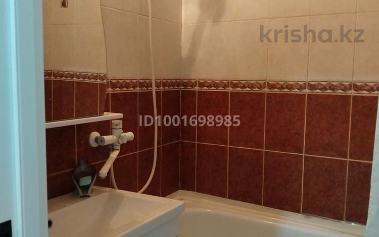 3-комнатная квартира · 70 м² · 3/5 этаж, мкр Северо-Восток, мкр Северо-Восток2 13 — 34-школа за 23 млн 〒 в Уральске — фото 2