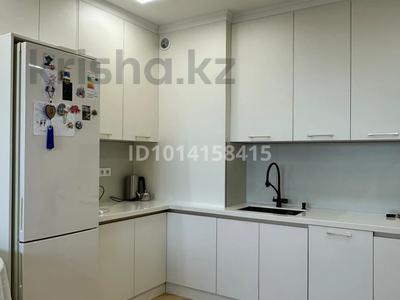 2-бөлмелі пәтер · 64.9 м² · 12/13 қабат, Астана ш/а. 1/18, бағасы: 53.7 млн ₸ в Алматы, Ауэзовский р-н