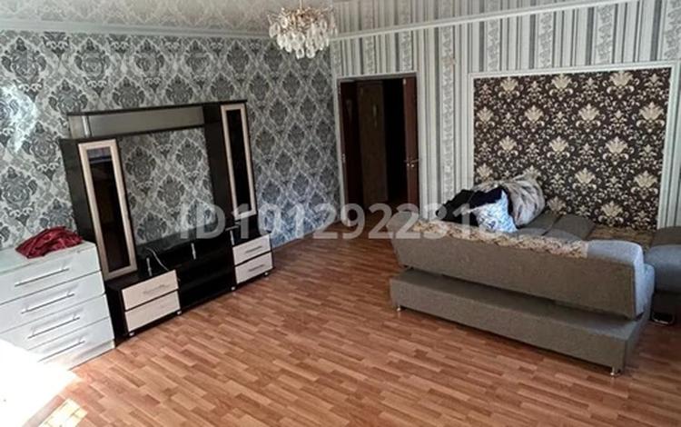 2-комнатная квартира · 60 м² · 1/5 этаж, мкр Нурсат 121 за 26.5 млн ₸ в Шымкенте, Каратауский р-н — фото 2