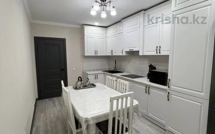 2-бөлмелі пәтер · 65 м² · 2/10 қабат, Айнакол 62/1, бағасы: 36 млн 〒 в Астане, Алматы р-н — фото 43