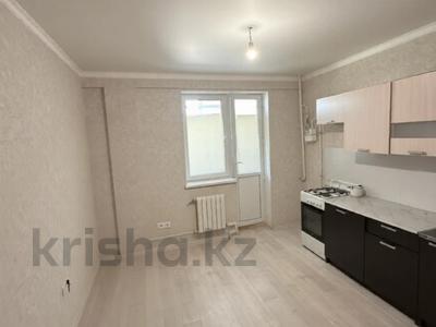 1-бөлмелі пәтер · 40 м² · 1/5 қабат, мкр. Алтын орда 16ак1, бағасы: 13.9 млн ₸ в Актобе