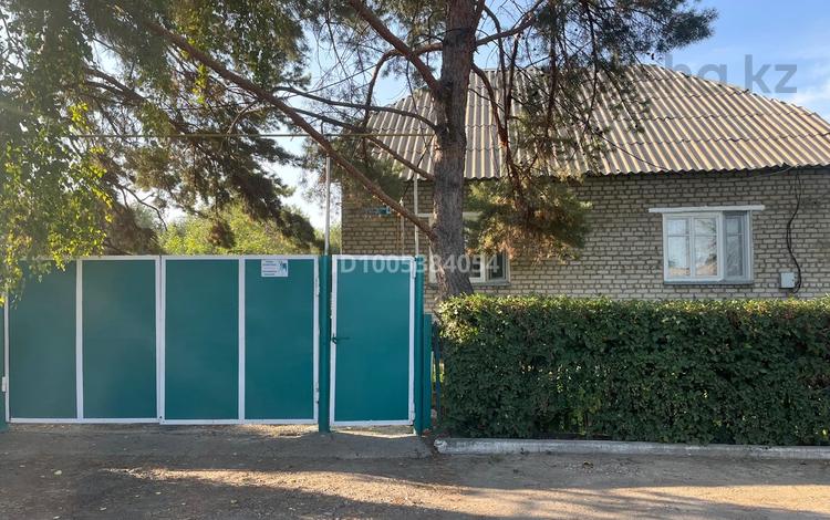 Үйдің бір бөлігі · 6 бөлме · 200 м² · 10 сот., Терешкова 4, бағасы: 25 млн 〒 в Карабулаке — фото 2