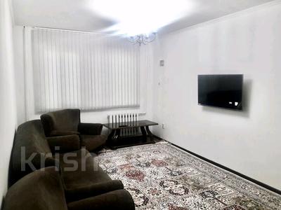 3-комнатная квартира, 57 м², 1/5 этаж, байтурсынова — баян сулу за 18.7 млн 〒 в Шымкенте, Абайский р-н