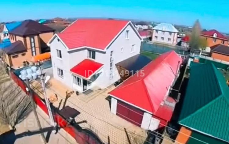 Жеке үй · 6 бөлме · 240 м² · 10 жүзд., Асар 63 680, бағасы: 50 млн ₸ в Актобе, жилой массив Заречный-3 — фото 2