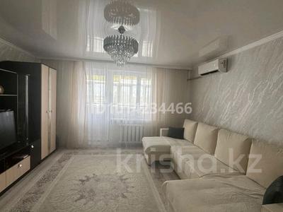 3-комнатная квартира · 70.1 м² · 3/5 этаж, Военный городок 2 дом 115 — Алакол базары, автовокзал, базар, ЦОН, школа за 23 млн ₸ в Ушарале