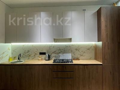 1-комнатная квартира · 50 м² · 3/9 этаж, Самал 82/5 — Коняхина за 3 000 ₸ в Уральске