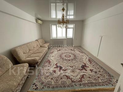 3-комнатная квартира · 91 м² · 5/5 этаж, Ауэзова 48 за 225 000 ₸ в Атырау, мкр Жилгородок