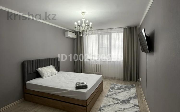 2-бөлмелі пәтер · 54 м² · 4/9 қабат, 5 микрорайон 7, бағасы: 23.5 млн ₸ в Аксае — фото 17