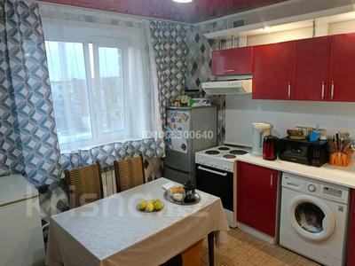 3-бөлмелі пәтер · 90.9 м² · 4/4 қабат, Камзина — В районе колледжа Жаяу Мусы, бағасы: 18 млн ₸ в Аксу