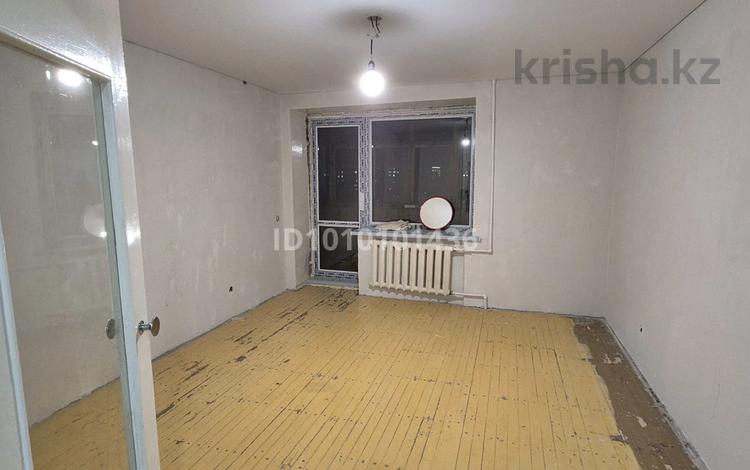 3-бөлмелі пәтер · 63 м² · 8/9 қабат, 28-шағынаудан, Пр. Республики 18 — Сатыбалдина степной, бағасы: 100 000 ₸ в Караганде, Казыбек би р-н — фото 8