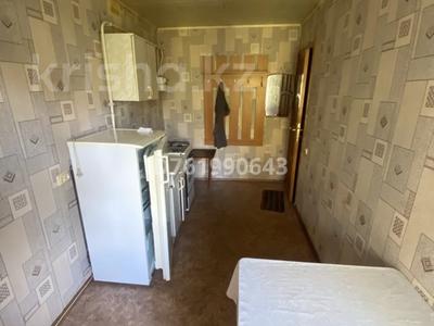 2-бөлмелі пәтер · 44 м² · 4/5 қабат, Курмангалиева 1/1 — Район депо, бағасы: 8 млн ₸ в Уральске