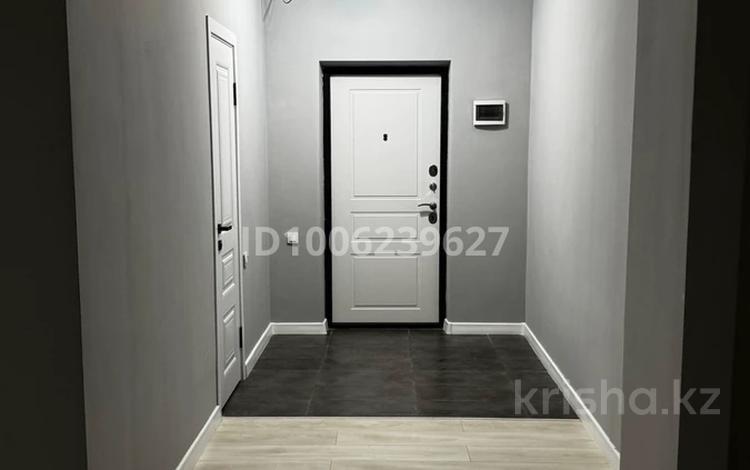 2-бөлмелі пәтер · 70 м² · 2/7 қабат, Атшабар 17/1 — ЖК Атшабар, бағасы: 350 000 ₸ в Таразе — фото 2