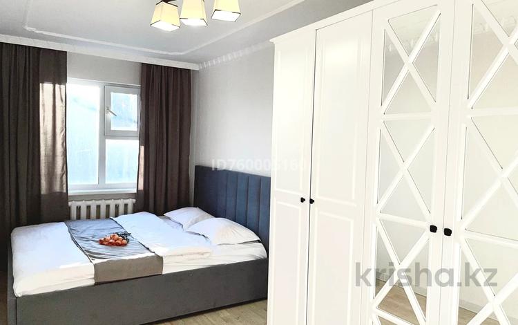 3-бөлмелі пәтер · 60 м² · 5/5 қабат, мкр Новый Город, Бухар Жырау 54а, бағасы: 20 000 〒 в Караганде, Казыбек би р-н — фото 2