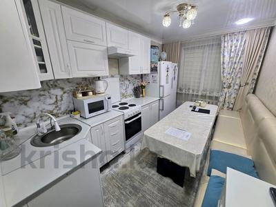 Пәтерлер в Улытау обл.: 3-бөлмелі пәтер · 60 м² · 1/5 қабат, Байконурова 112, бағасы: 19.7 млн 〒 3-бөлмелі пәтер · 60 м² · 1/5 қабат, Байконурова 112, бағасы: 19.7 млн 〒 в Жезказгане