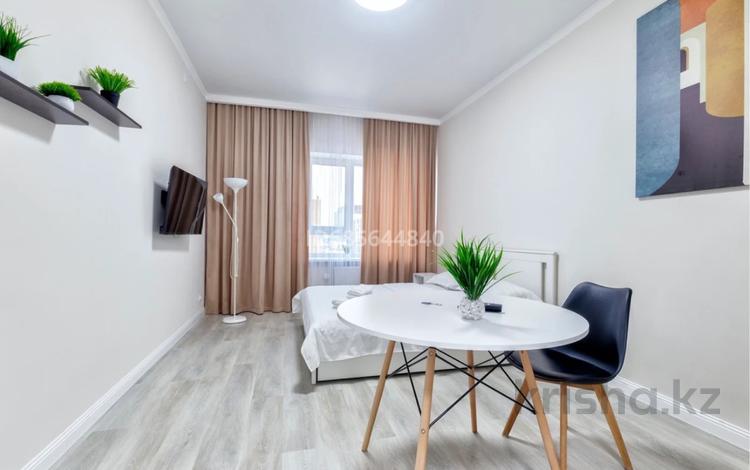 1-комнатная квартира · 40 м² · 9/9 этаж, Бектурова за 20 000 ₸ в Астане, Есильский р-н — фото 46