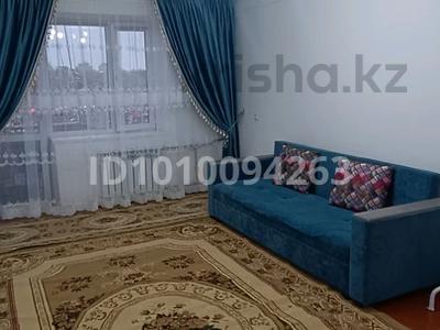 2-комнатная квартира · 68 м² · 5/5 этаж, Желтоксан 76 — Жастар аллеясы за 120 000 〒 в Таразе