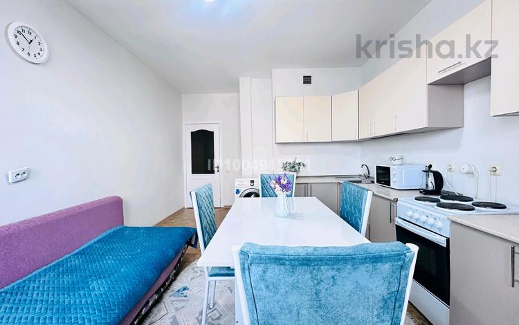 2-комнатная квартира · 50 м² · 12/17 этаж, Жандосова 140 — Берегового за 350 000 ₸ в Алматы, Ауэзовский р-н — фото 2