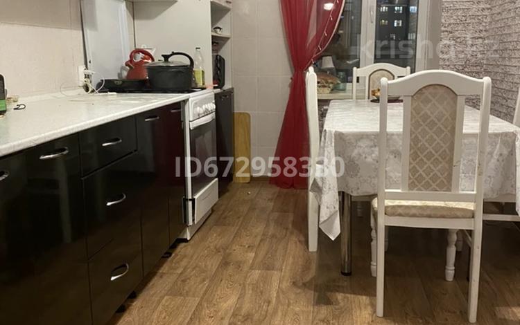 2-бөлмелі пәтер, 58 м², 4/9 қабат, Нур Актобе 28, бағасы: 15 млн 〒 — фото 2