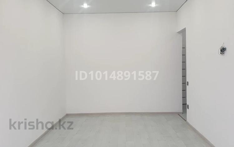 1-комнатная квартира · 51 м² · 3/5 этаж, мкр. Зачаганск пгт, Джакупова 19 за 18.7 млн ₸ в Уральске — фото 2