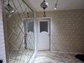 3-бөлмелі пәтер · 60 м² · 1/5 қабат, 8-й микрорайон, 8-й микрорайон 6 — МАМЫТОВА ШКОЛА 23/ ШИПА, бағасы: 28.5 млн ₸ в Шымкенте, Туран р-н — фото 4