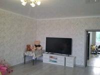 2-комнатная квартира · 90.8 м² · 4/5 этаж, мкр 4 27/2 за 32 млн 〒 в Уральске