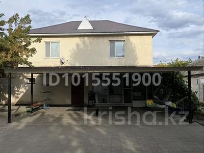 Отдельный дом · 5 комнат · 200 м² · 5.5 сот., Смагулова — Кунаева за 42 млн ₸ в Актобе, мкр. Курмыш
