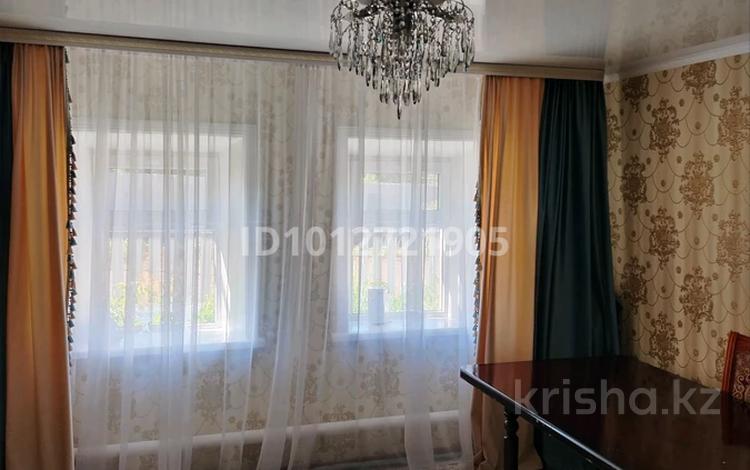 Жеке үй · 4 бөлме · 90 м² · 8 жүзд., Мясокомбинат ш/а., Чингирлауская 55, бағасы: 23 млн ₸ в Уральске, мкр Мясокомбинат — фото 2