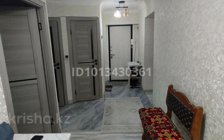 3-комнатная квартира · 62 м² · 2/5 этаж, Уалиханова 27 — Дукенулы за 25 млн ₸ в Астане, Сарыарка р-н — фото 2