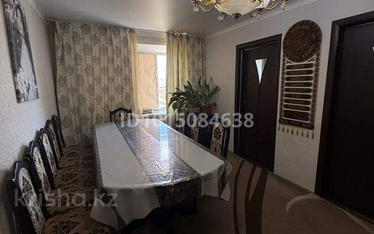 4-бөлмелі пәтер · 60 м² · 5/5 қабат, Абая 106, бағасы: 16 млн ₸ в Аркалыке — фото 2