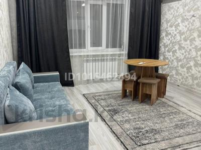 2-комнатная квартира · 47 м² · 2/5 этаж, Каркаралинская 19 — Рядом с ТЦ «Абай» и ТЦ «Коктем». за 15 000 ₸ в Семее