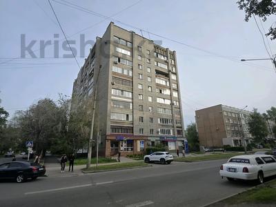 2-комнатная квартира, 52 м², 1/10 этаж, Виноградова 22 за 20.5 млн 〒 в Усть-Каменогорске, Ульбинский