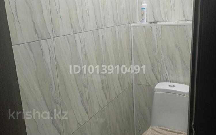 2-комнатная квартира · 45.3 м² · 4/5 этаж, 2 микрорайон 6 за 8 млн ₸ в Лисаковске — фото 2