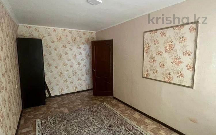 3-бөлмелі пәтер · 60 м² · 1/5 қабат, братья жубановых, бағасы: 14 млн ₸ в Актобе — фото 2