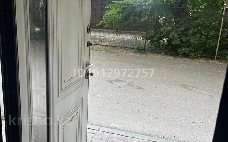 2-бөлмелі пәтер · 54 м², Майлина 54, бағасы: 300 000 ₸ в Алматы, Турксибский р-н — фото 2