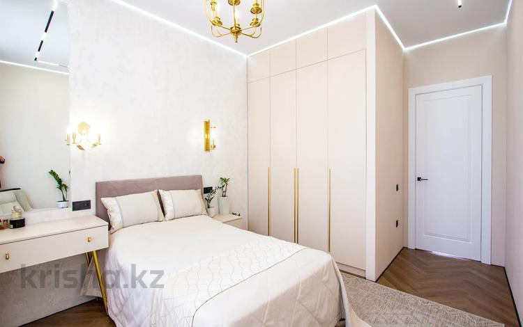 4-комнатная квартира, 121 м², 9/12 этаж, Торекулова 95 — Сейфуллина