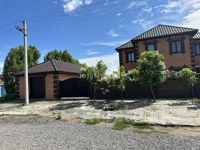 Отдельный дом · 6 комнат · 270.7 м² · 10 сот., мкр Жастар 2 7 за 67 млн ₸ в Актобе, жилой массив Жанаконыс