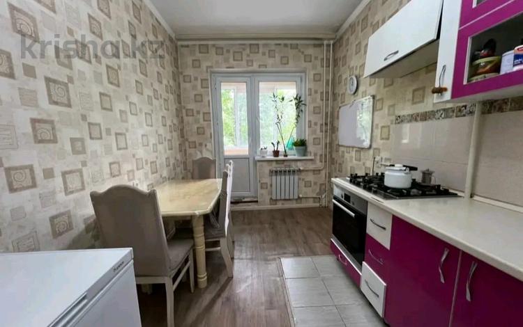 2-комнатная квартира · 52 м² · 2/5 этаж, мкр Аксай-2 за 34.5 млн ₸ в Алматы, Ауэзовский р-н — фото 3