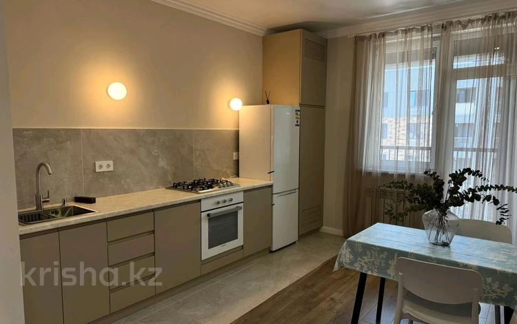 2-комнатная квартира · 55 м² · 5/6 этаж, Халиулина 140/5 за 300 000 〒 в Алматы, Медеуский р-н — фото 2