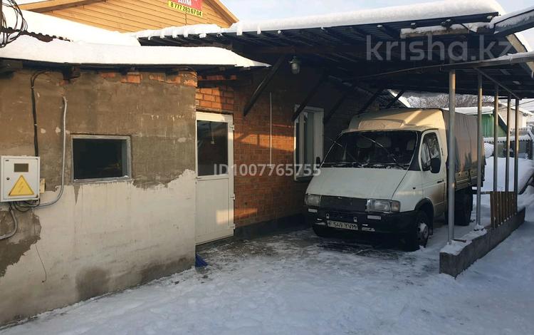 Часть дома · 3 комнаты · 70 м² · 9 сот., Камчатская 12-1 за 27 млн 〒 в Усть-Каменогорске — фото 2