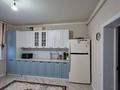 Жеке үй · 8 бөлме · 240 м² · 10 жүзд., Байланыс 5 — Рядом 79 м 49 школы, бағасы: 46.7 млн ₸ в Актобе, жилой массив Акжар-2 — фото 2