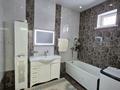 Жеке үй · 8 бөлме · 240 м² · 10 жүзд., Байланыс 5 — Рядом 79 м 49 школы, бағасы: 46.7 млн ₸ в Актобе, жилой массив Акжар-2 — фото 7