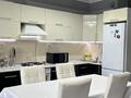 2-комнатная квартира · 140 м² · 9/10 этаж, Райымбека 481в за 450 000 ₸ в Алматы, Алатауский р-н — фото 10