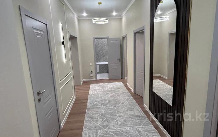 3-бөлмелі пәтер · 103 м² · 1/10 қабат, мкр. Алтын орда, Алтын Орда, бағасы: 42.5 млн ₸ в Актобе — фото 3